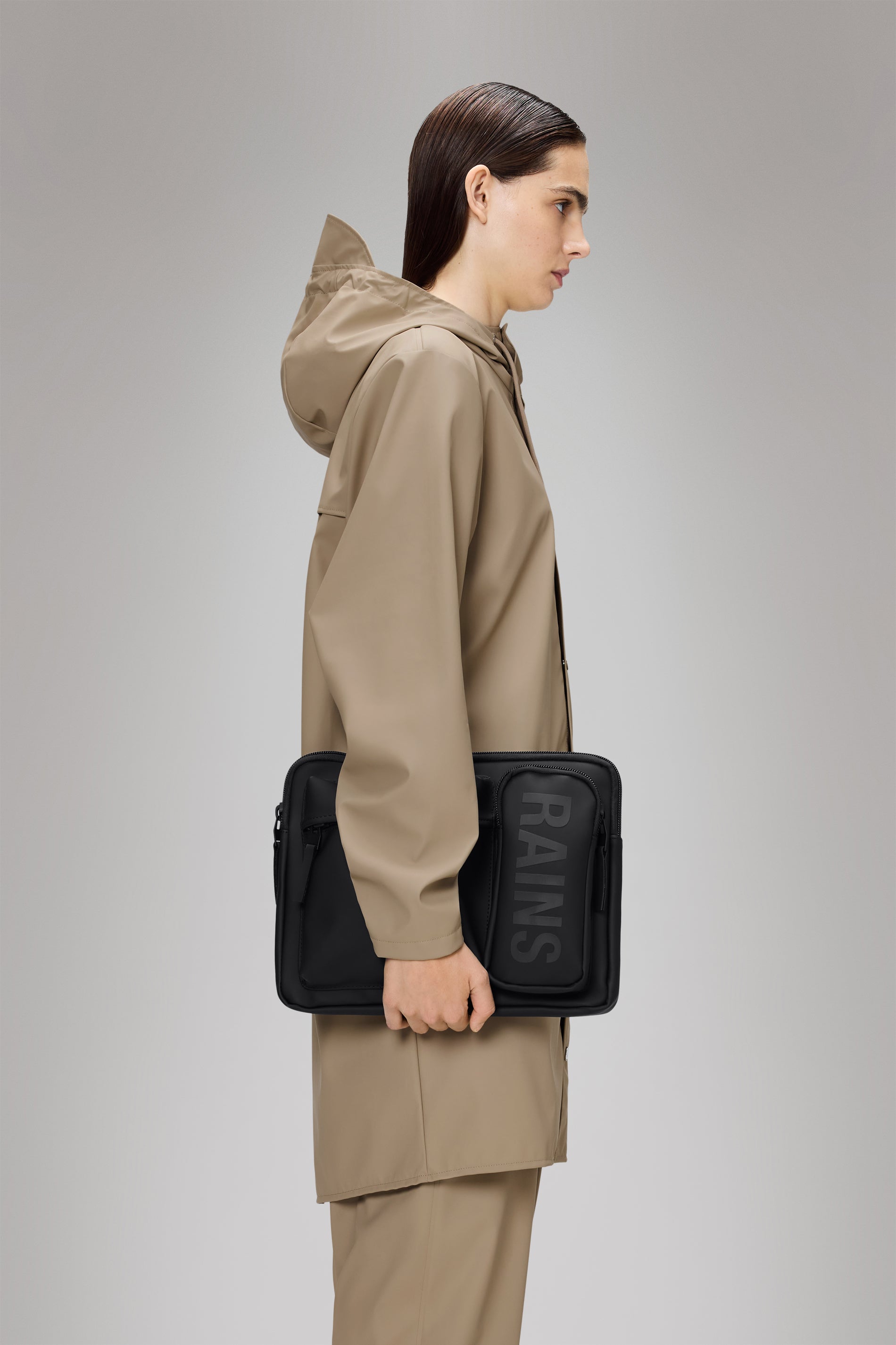 RAINS Texel Laptop Case 13″/14″ Black 2.20L H25 x D2.50 x W35 cm Laptop Case