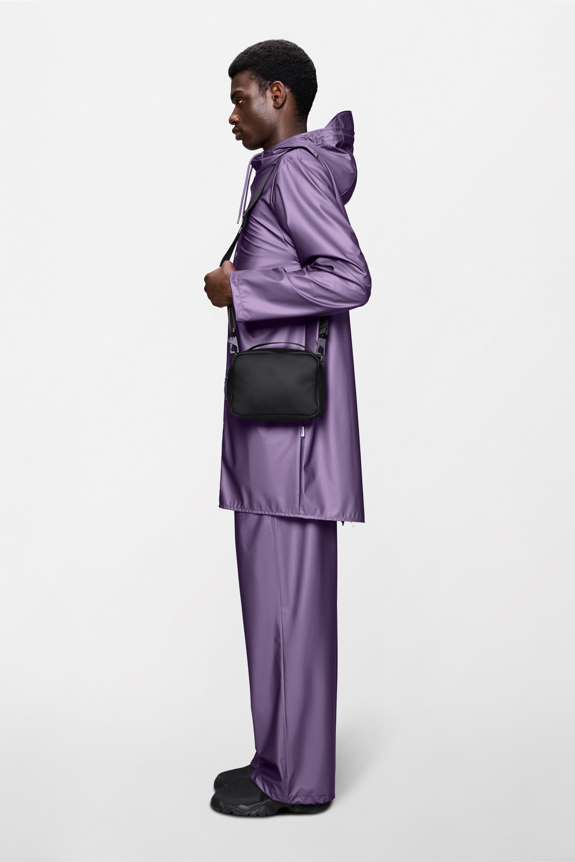 RAINS Box Bag Black Crossbody