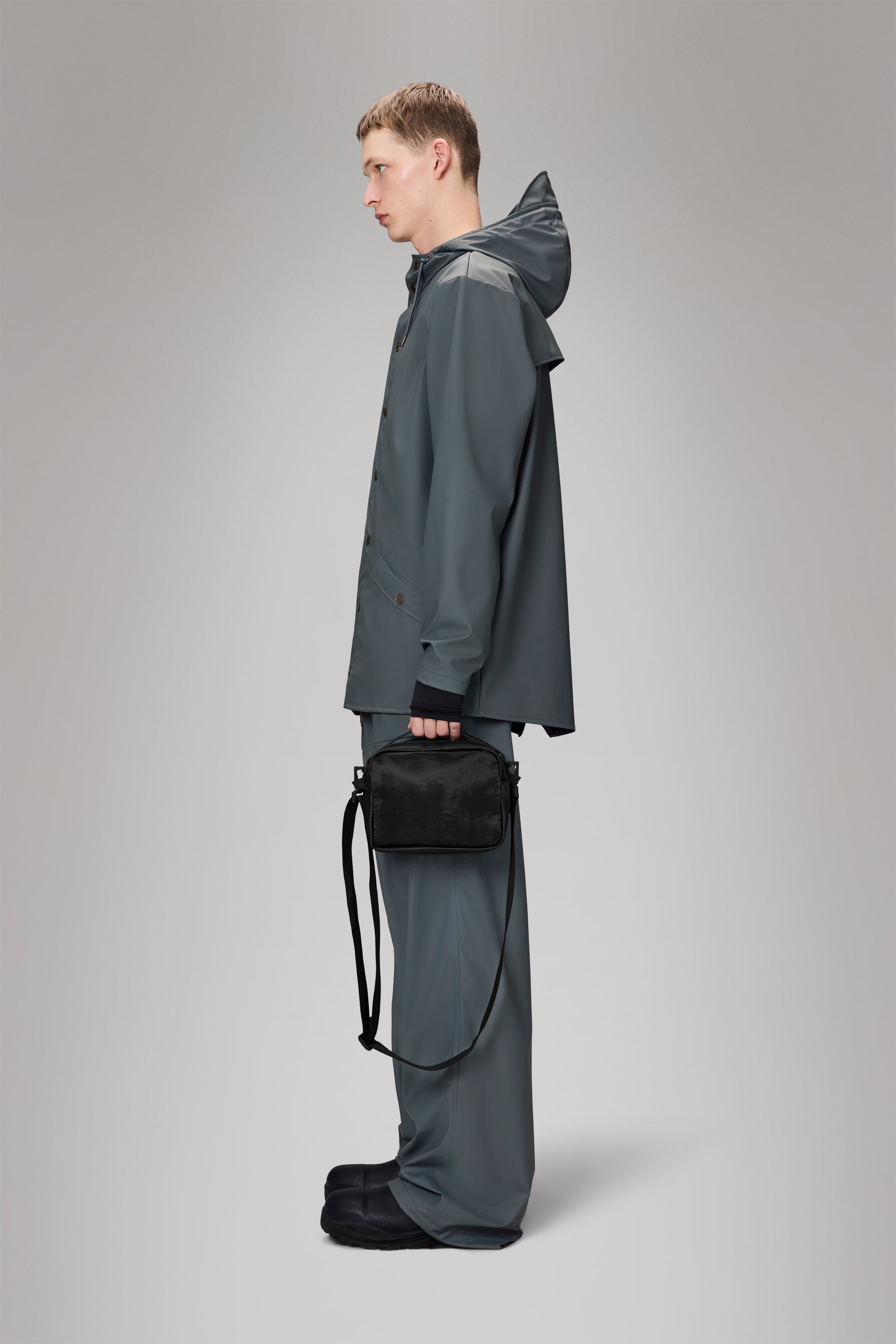 RAINS Box Bag Coal Crossbody