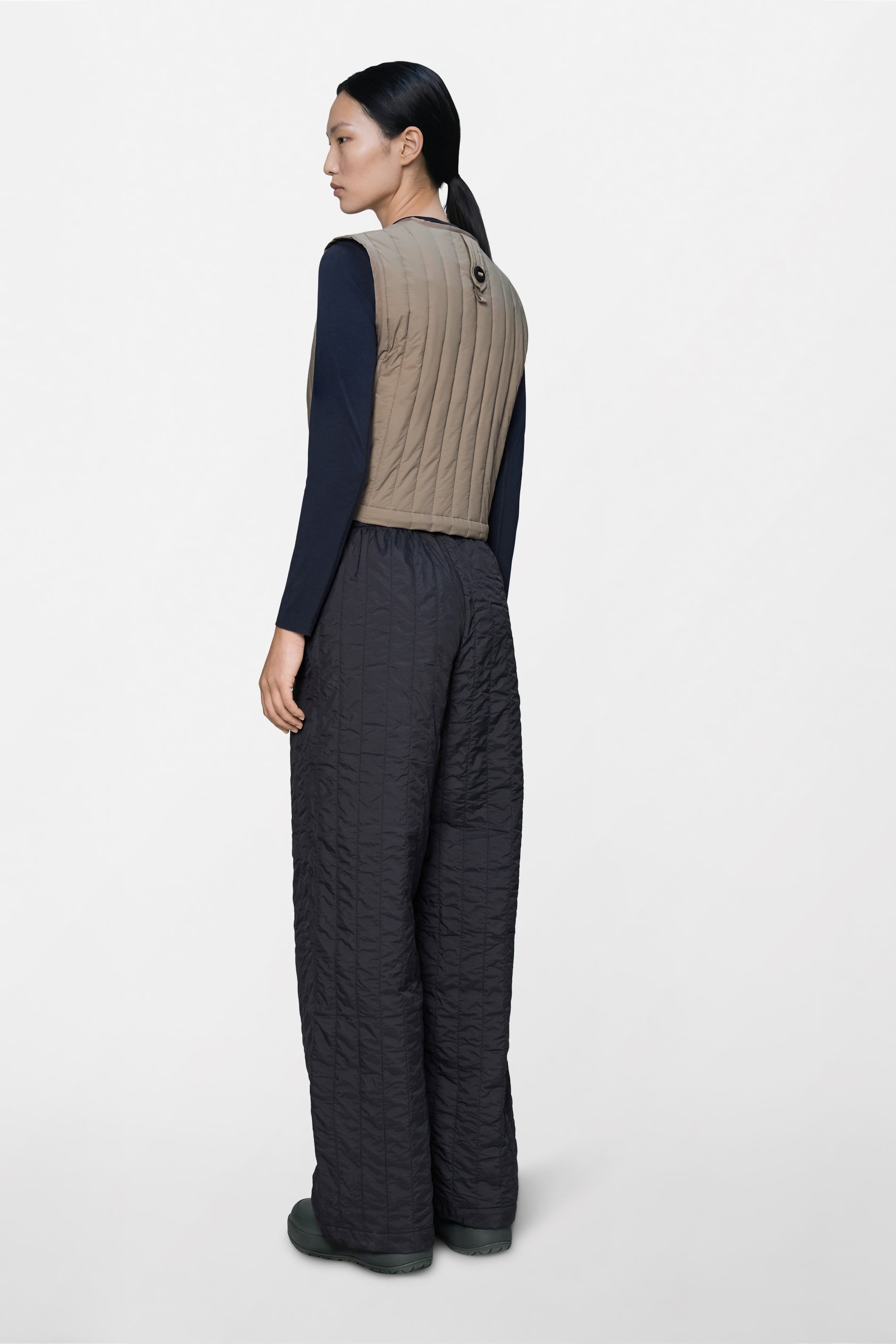 RAINS Banja Short Liner W Vest Cinder Jacket