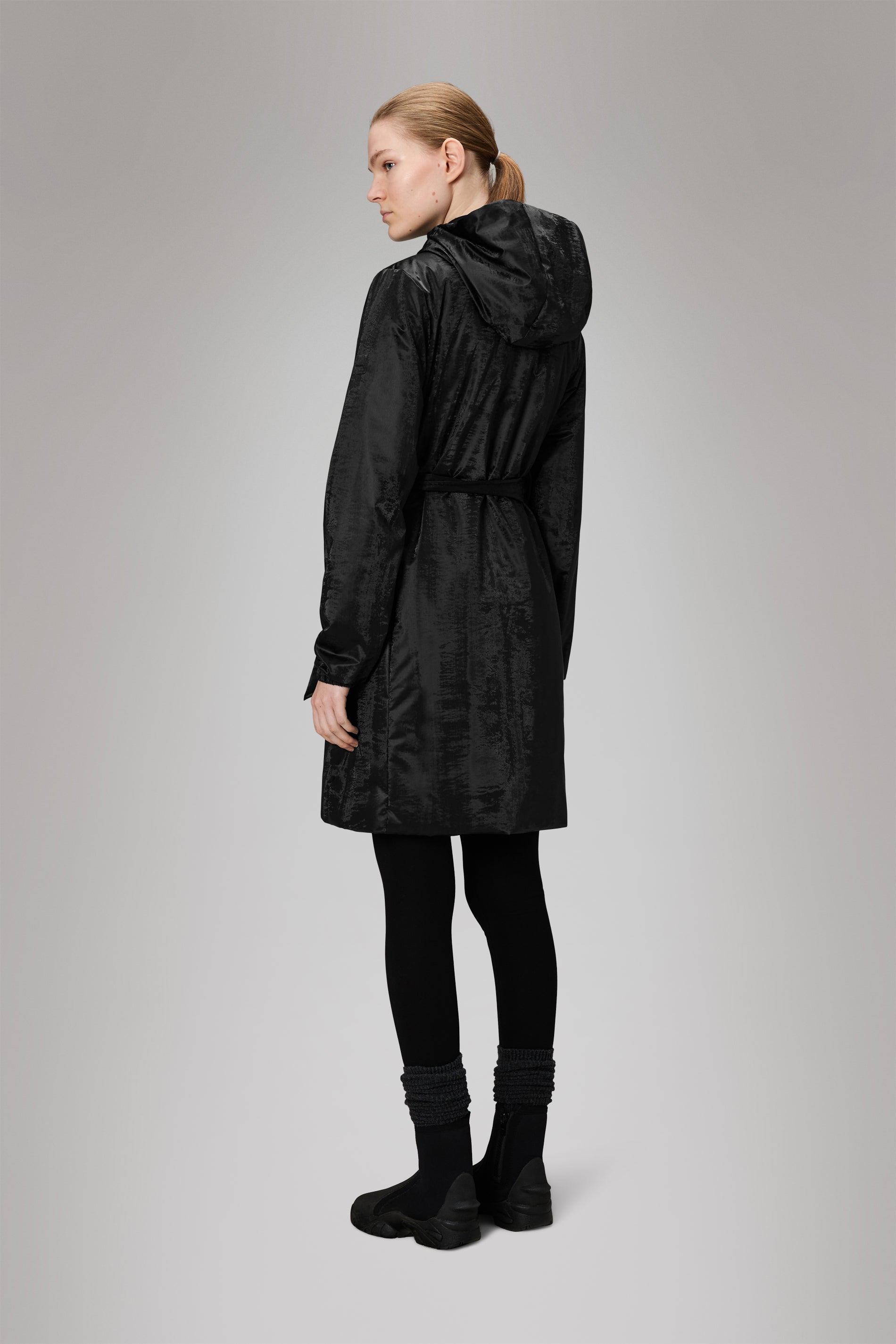 RAINS Lohja Long Insulated Curve Jacket Coal Jacket