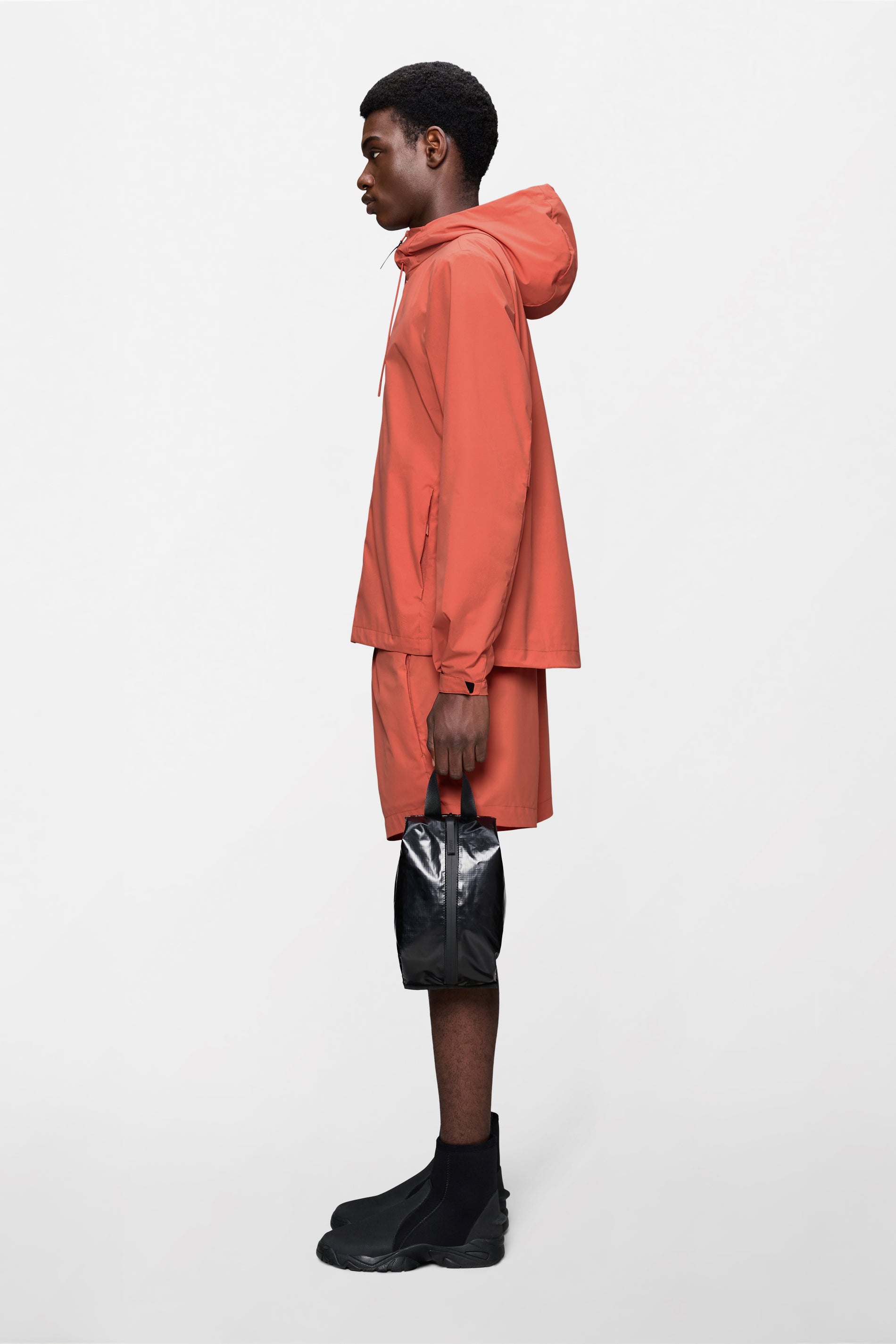 RAINS Sibu Wash Bag Black 5L H12 x D14 x W30 cm Wash Bag