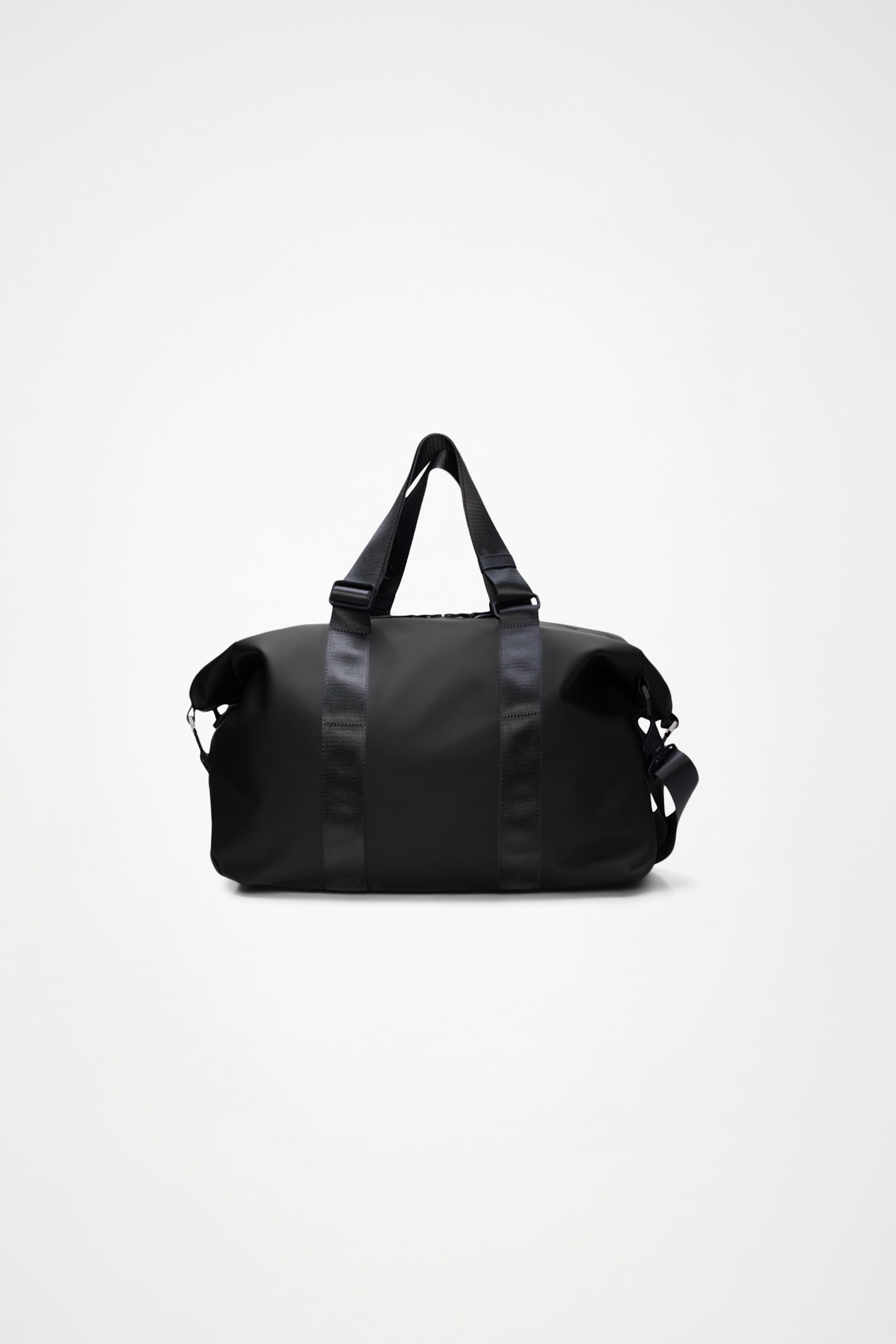 RAINS Valera Weekend Bag Small Black 30.50L H30 x D20 x W42 cm Weekender