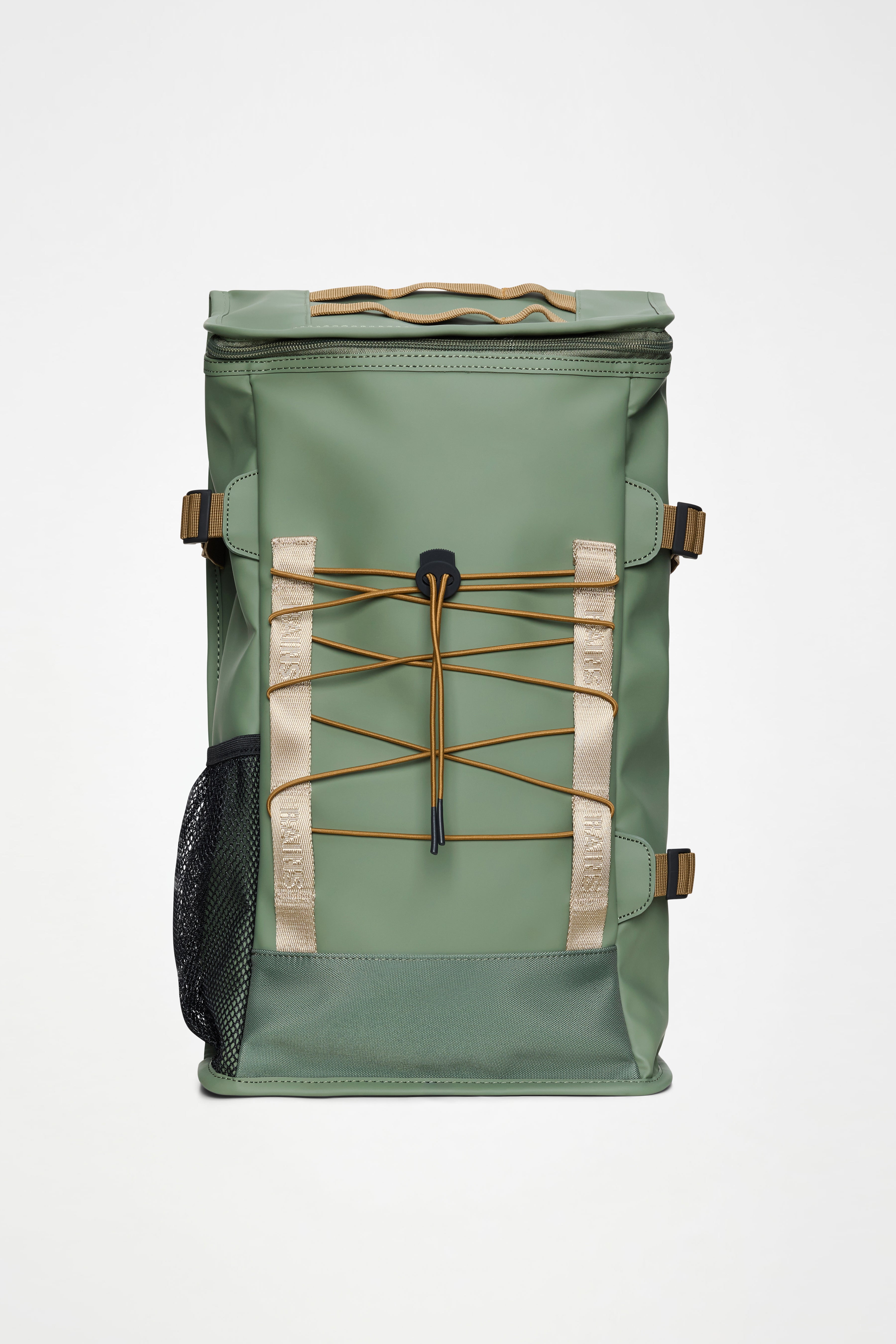 RAINS Trail Mountaineer Bag Well Backpack