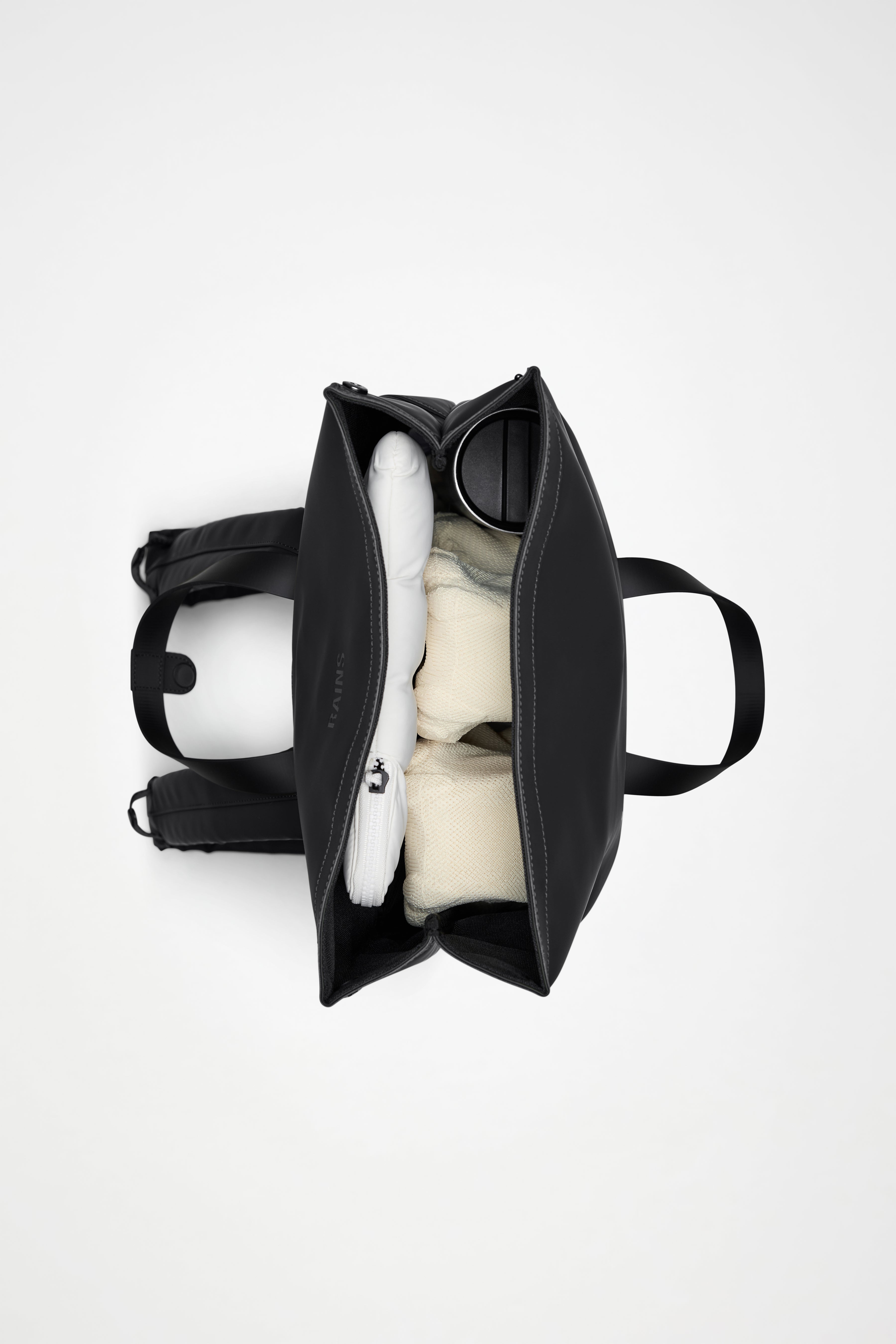 RAINS 2 Way Tote Backpack Green 15L H58 x D12 x W33 cm Backpack