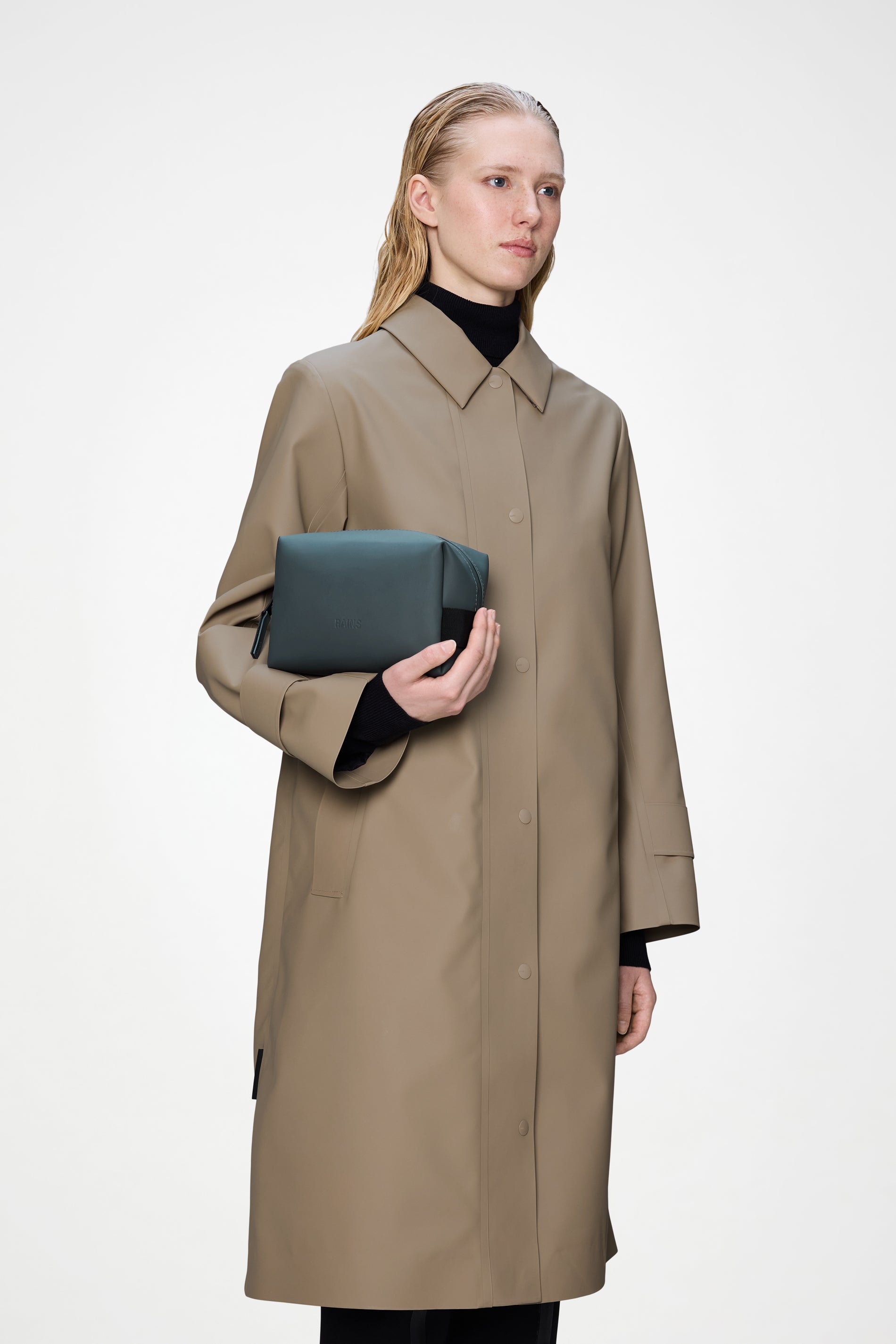 RAINS Wash Bag Small Dark Grey 3L H13 x D11 x W21 cm Wash Bag