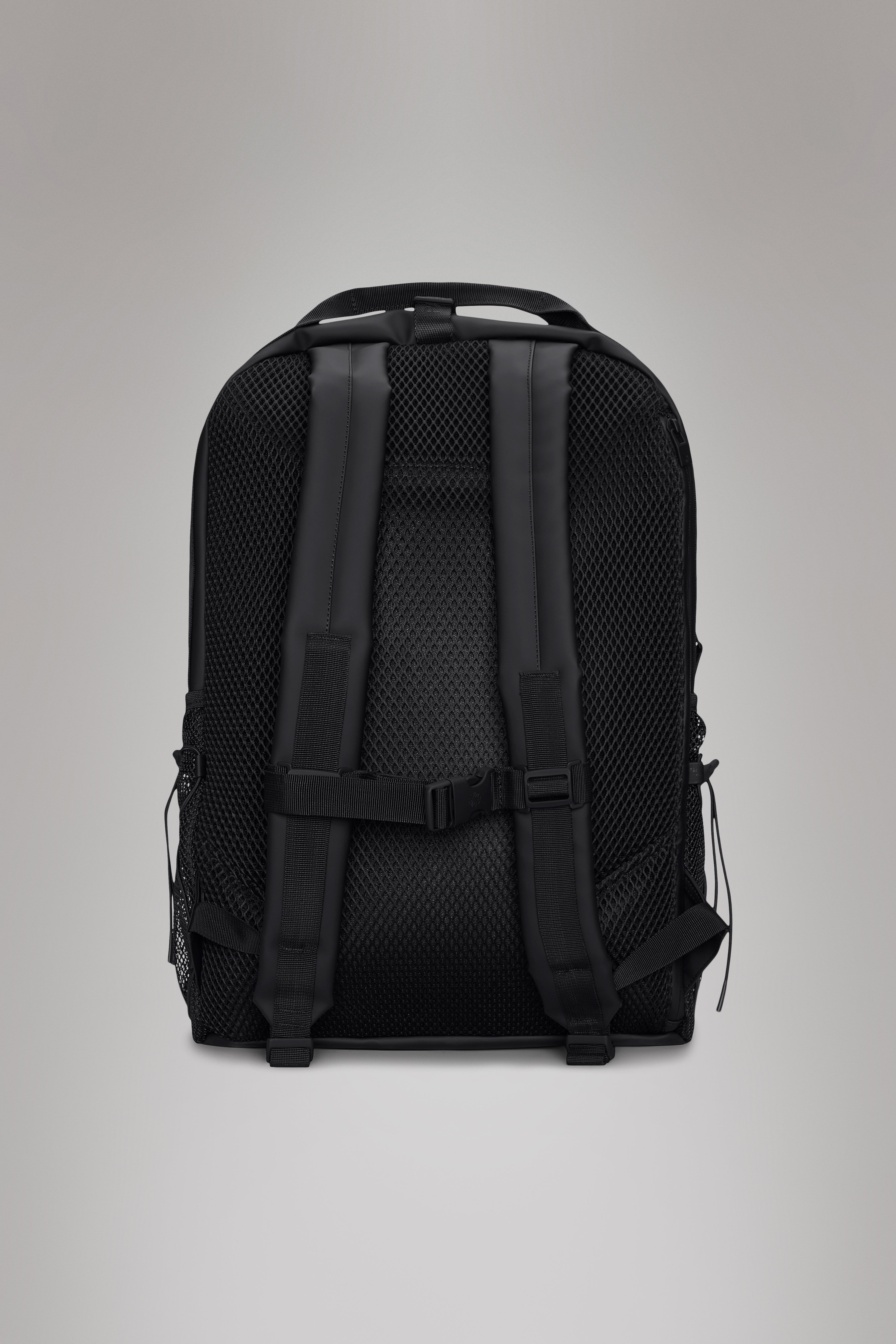 RAINS Trail Clip Front Backpack Black 29L H50 x D16 x W34 cm Backpack