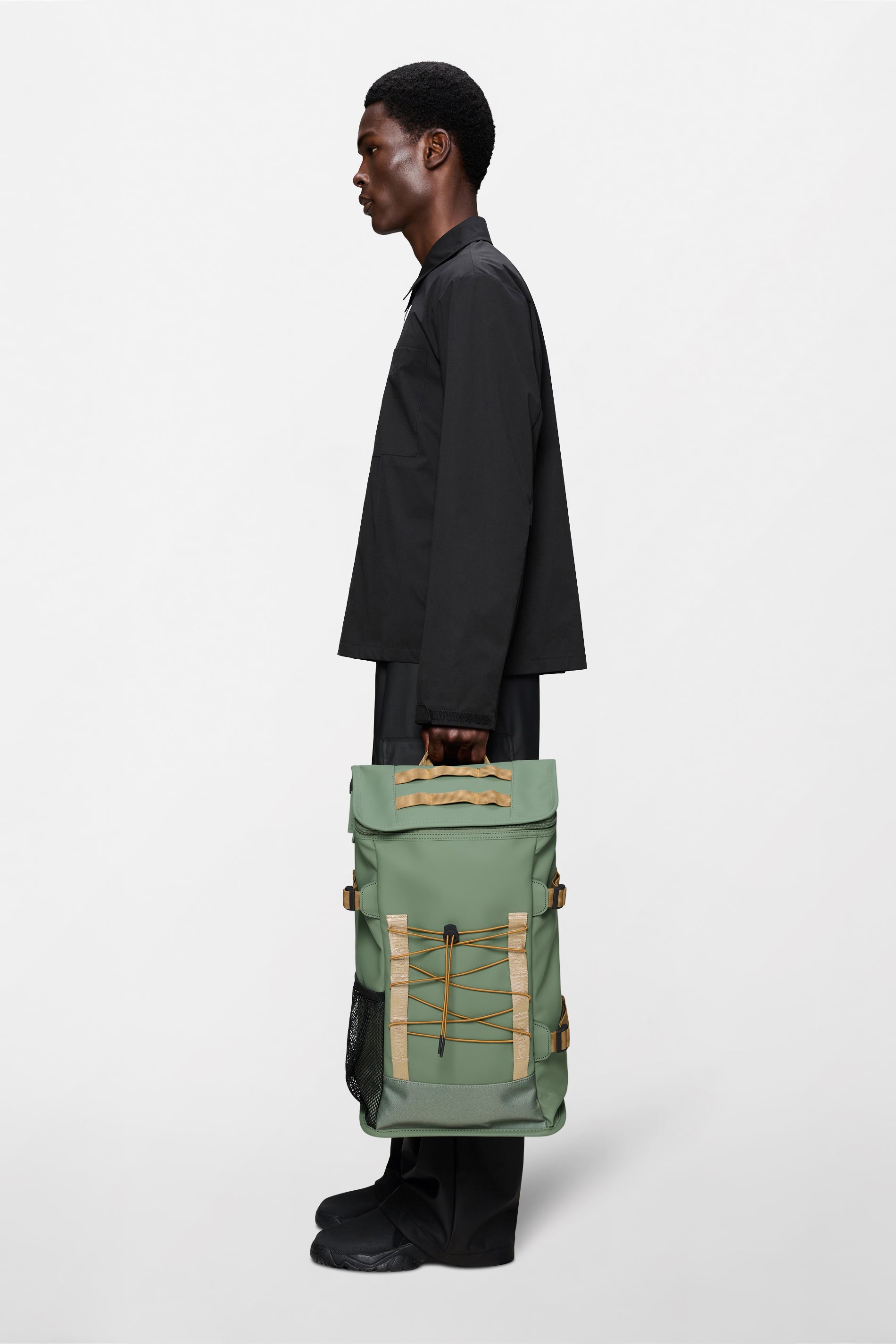 RAINS Trail Mountaineer Bag Well Backpack