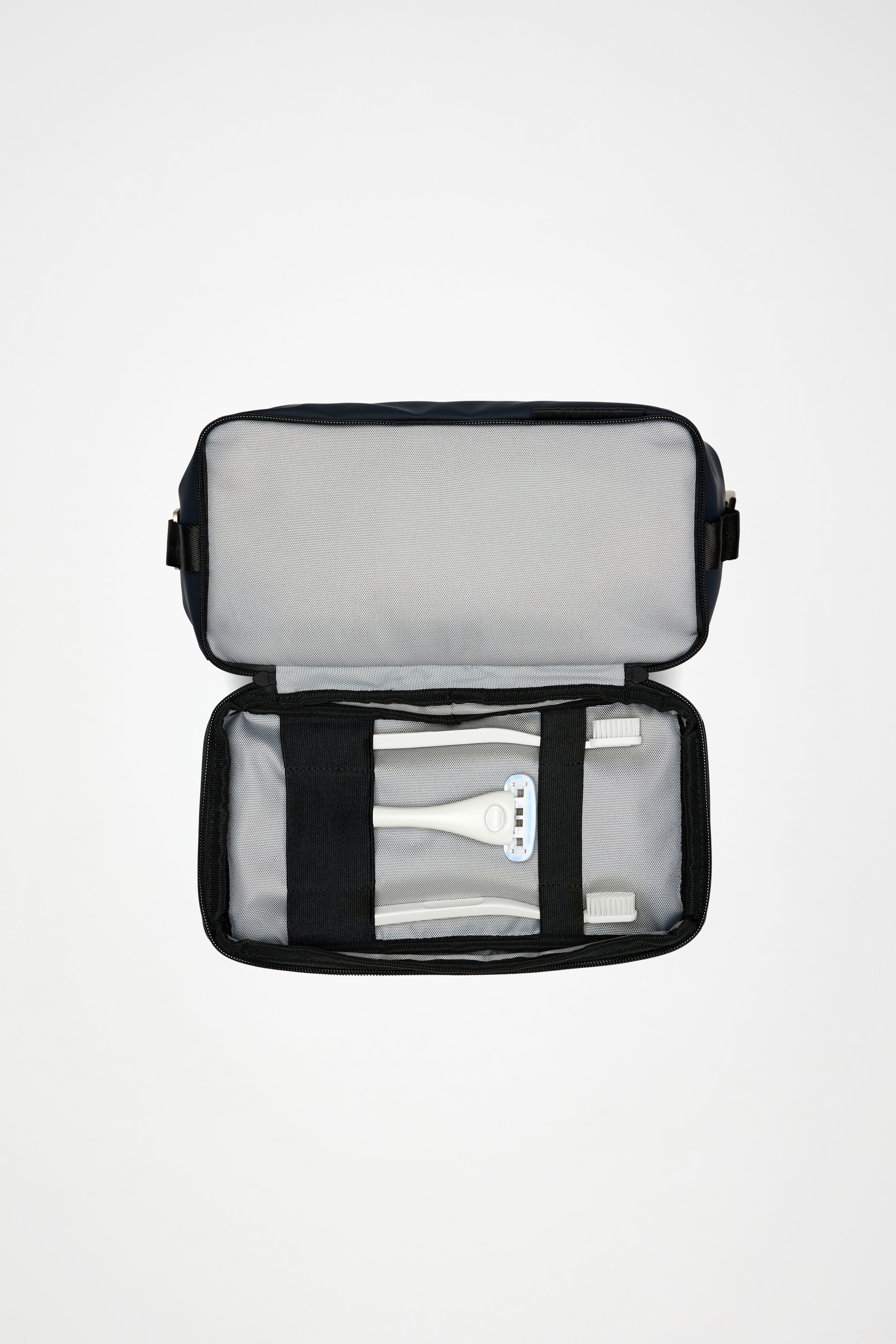 RAINS Otaru Wash Bag Pool 6.40L H17 x D15 x W27 cm Wash Bag