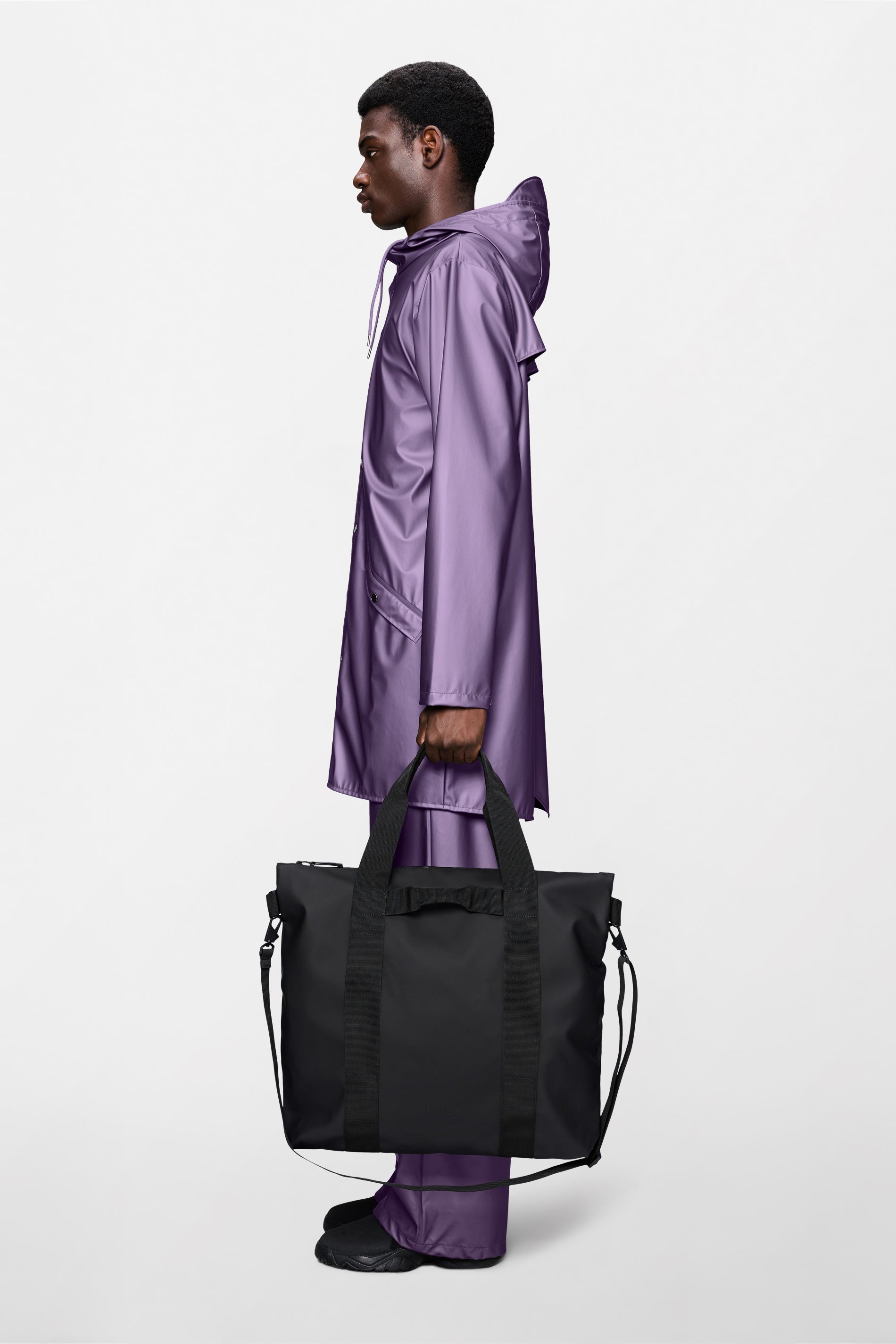 RAINS Tote Bag Black 23L H44 x D11 x W55 cm Tote