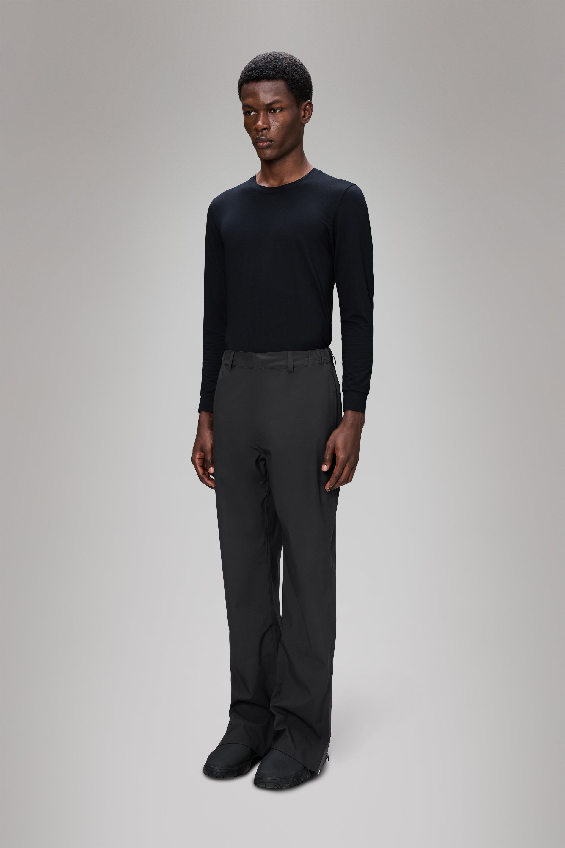 RAINS Suva Hardshell Pants Regular Black Pants