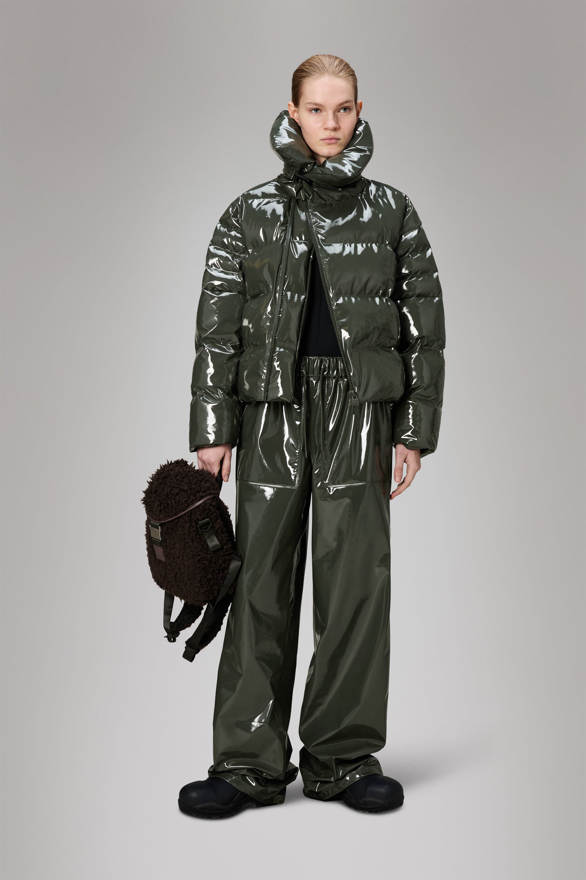 Rains Alta Vision Short Puffer Jacket Swamp Jacket