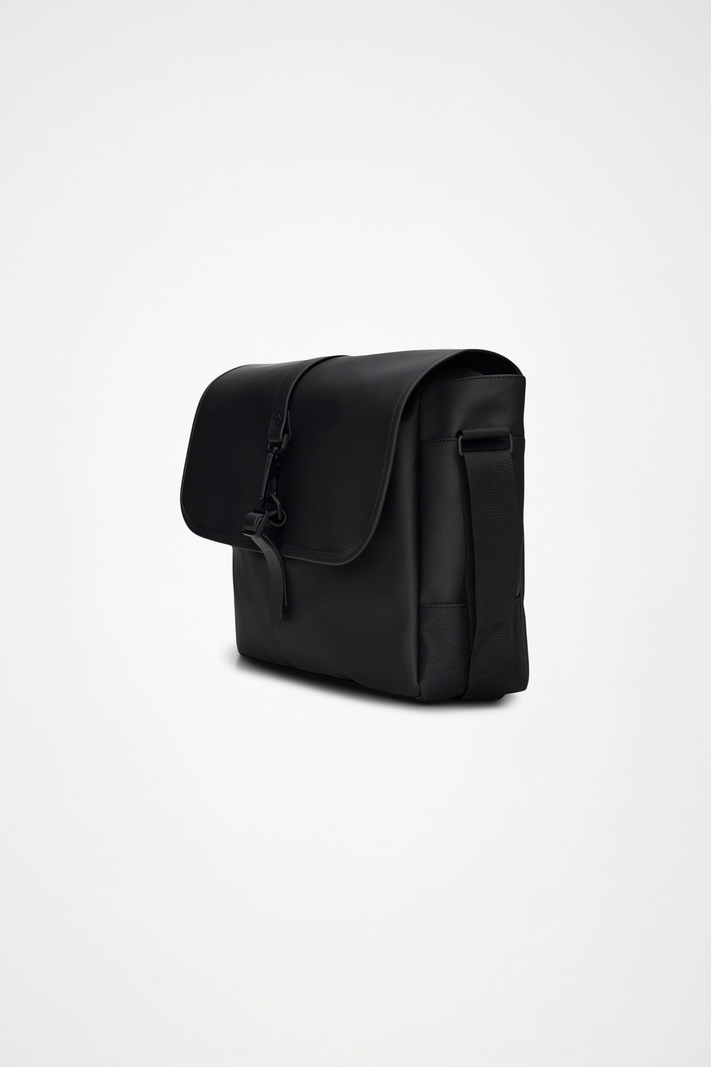 good messanger bag that will protect against rain Rains® Messenger Bag in Black for $135