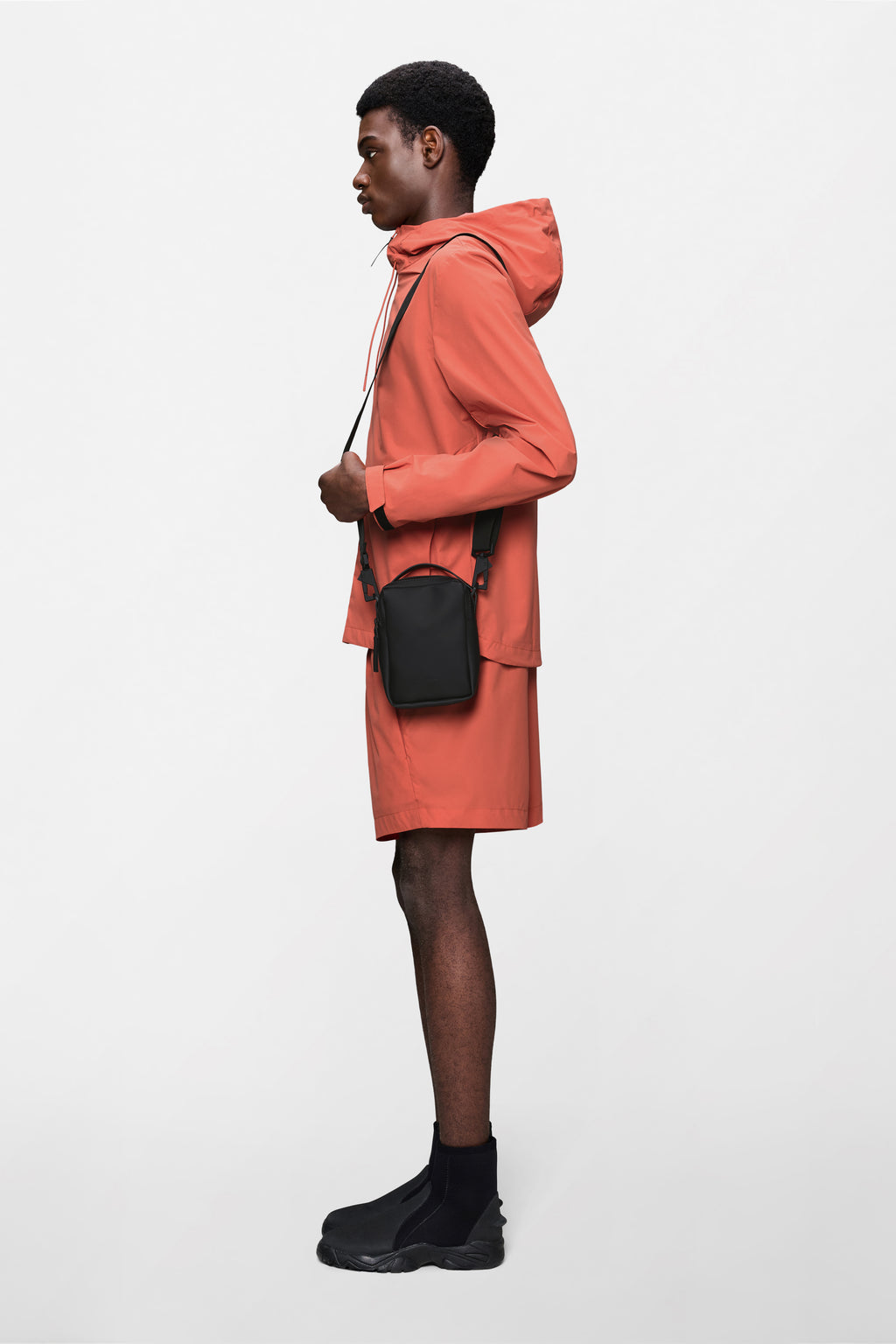 Rains® Reporter Box Bag in Black for $125