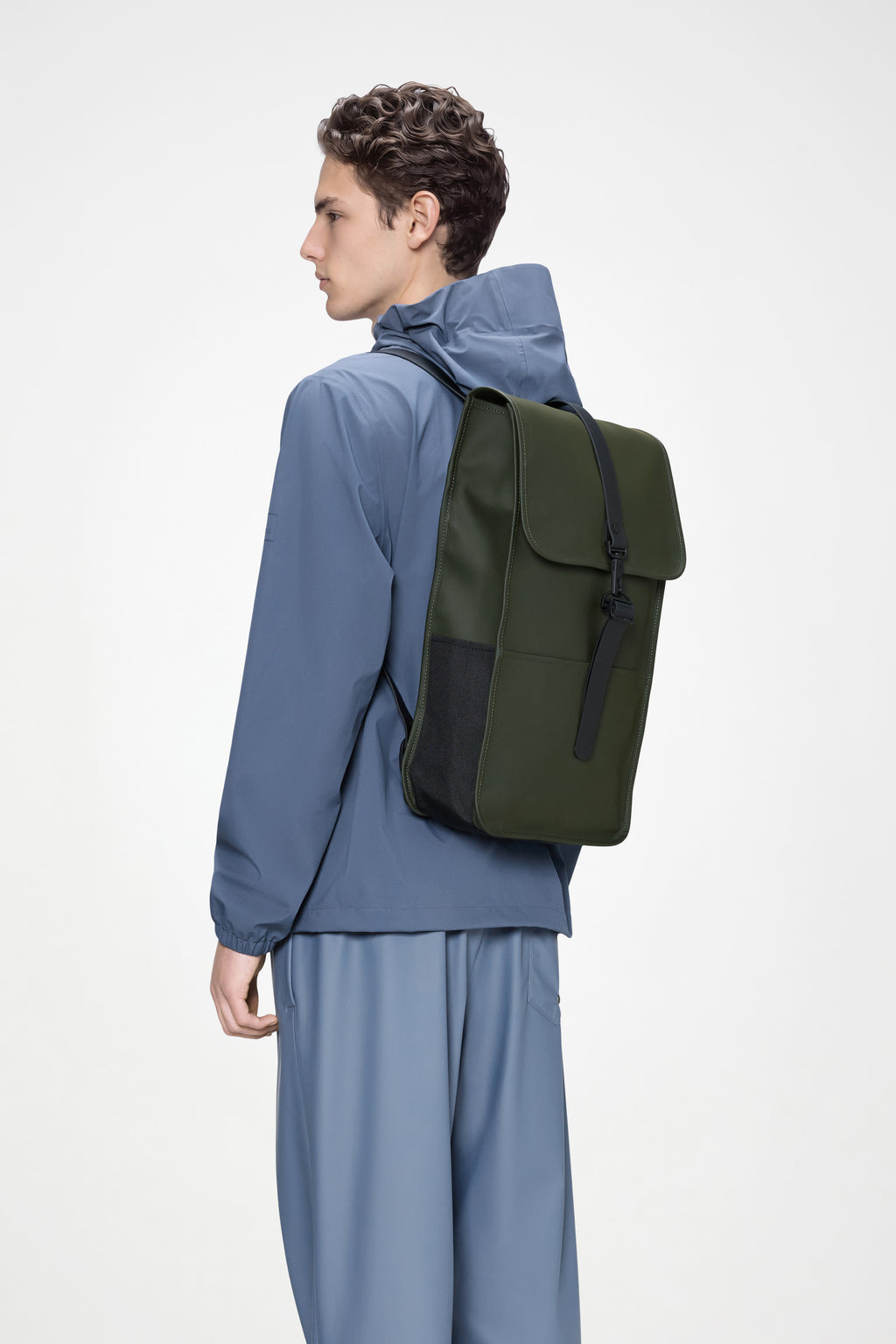 runner backpack rains x Umbro Transfer W3 'Black Trail Clip Front Backpack is cut from Rains signature PU fabric Rains Rolltop Rucksack in Black