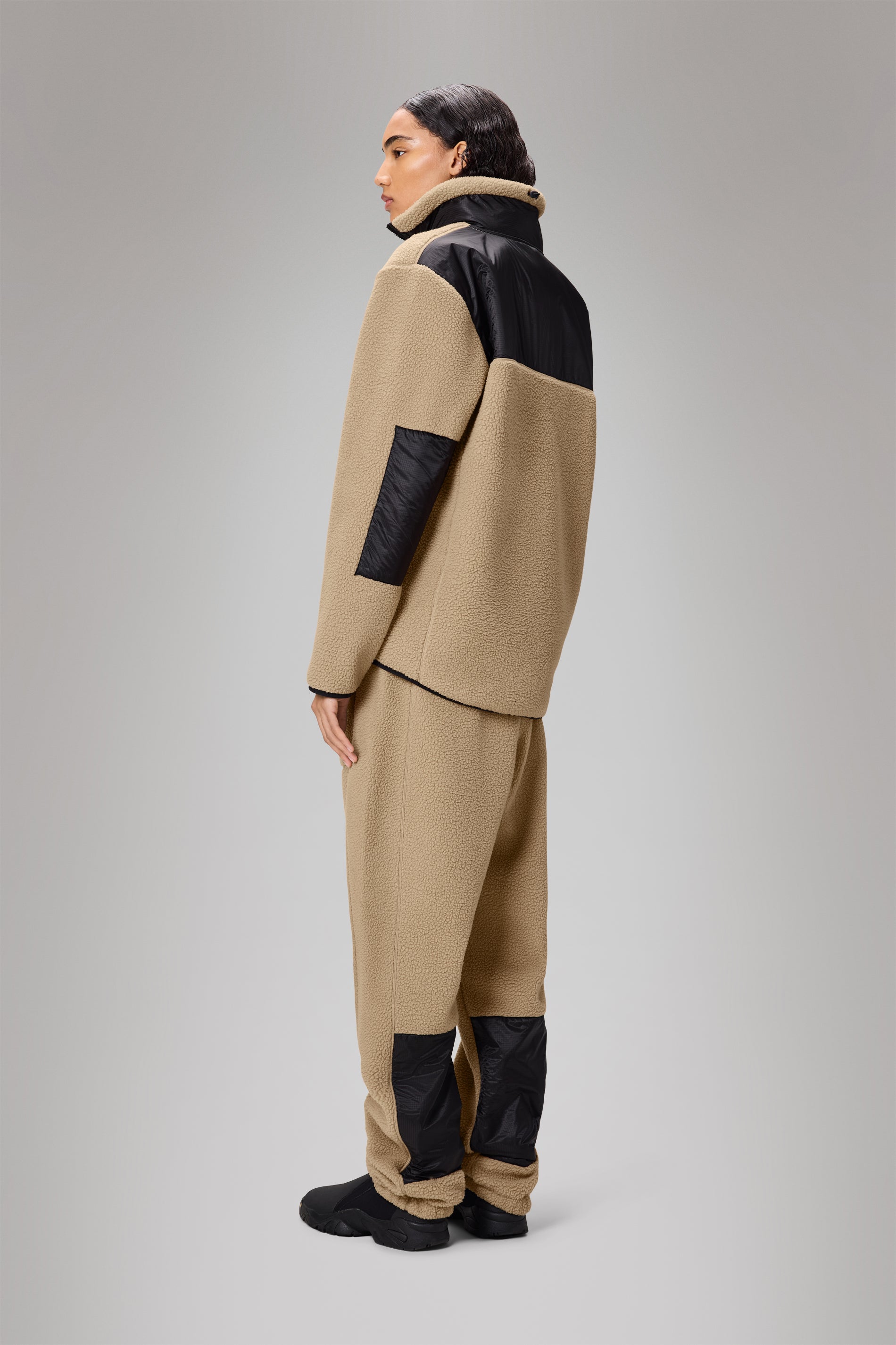 Rains Yermo Fleece Jacket Beige Jacket