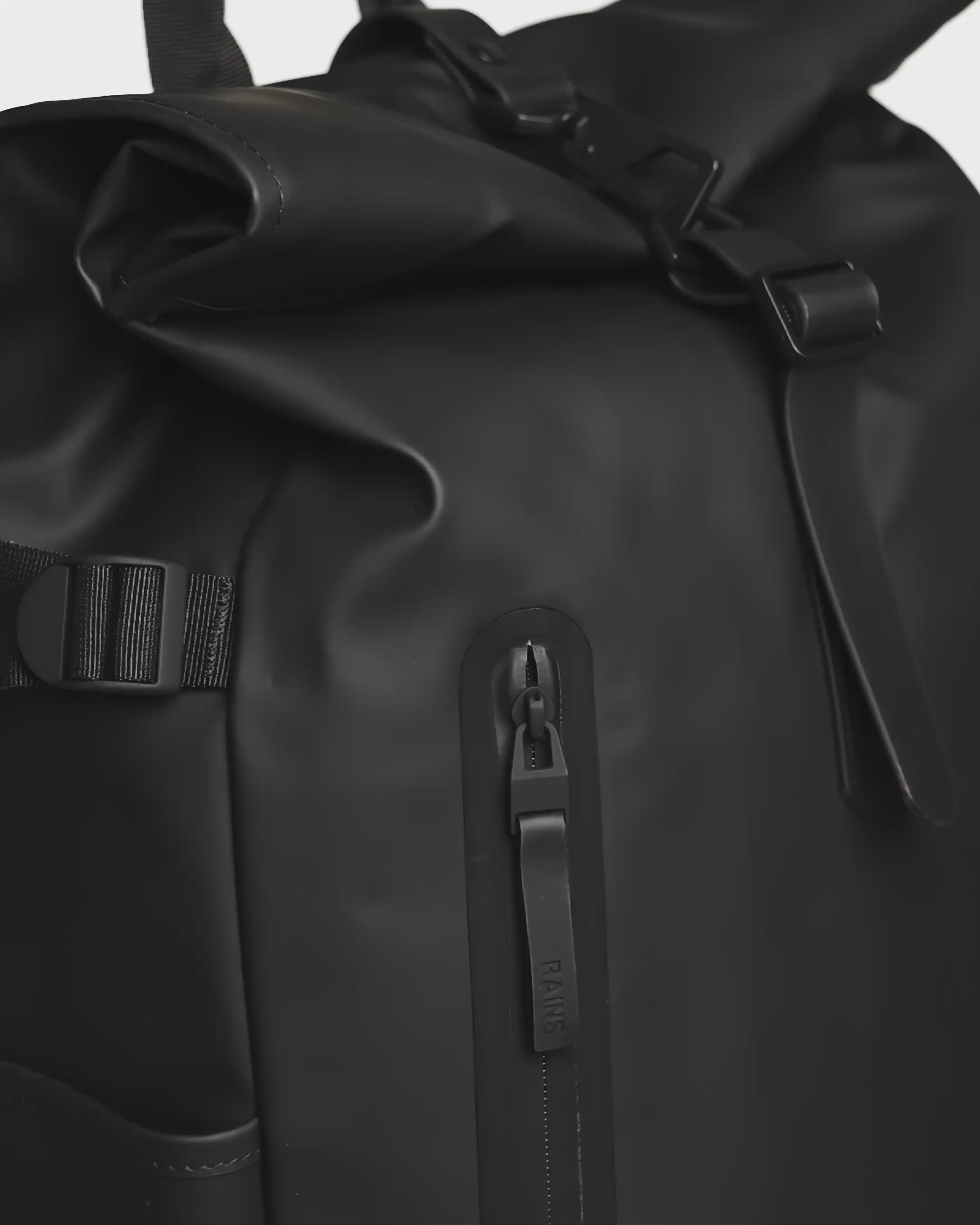 Front zip pocket
